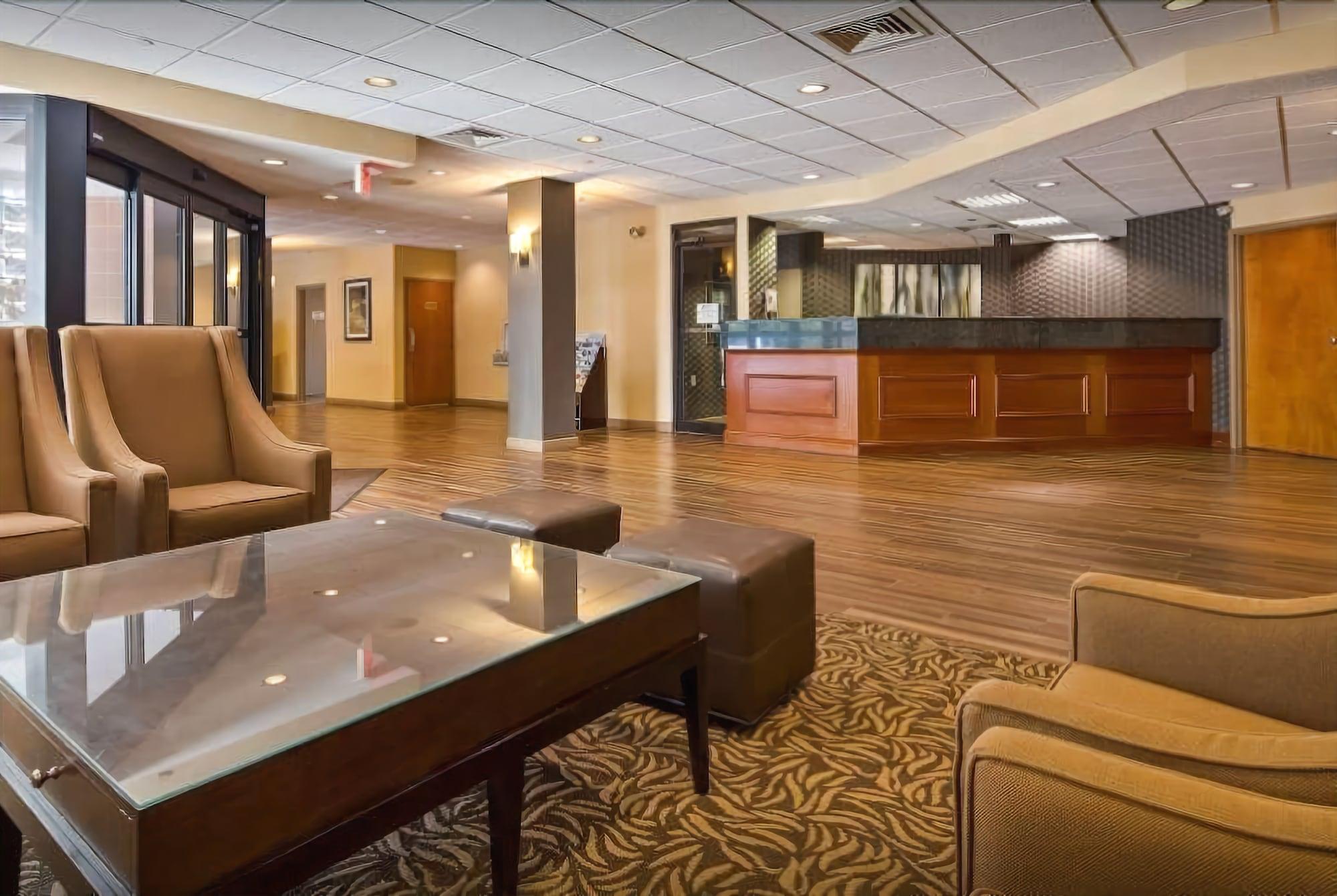 Baymont By Wyndham Groton/Mystic Hotel Exterior photo