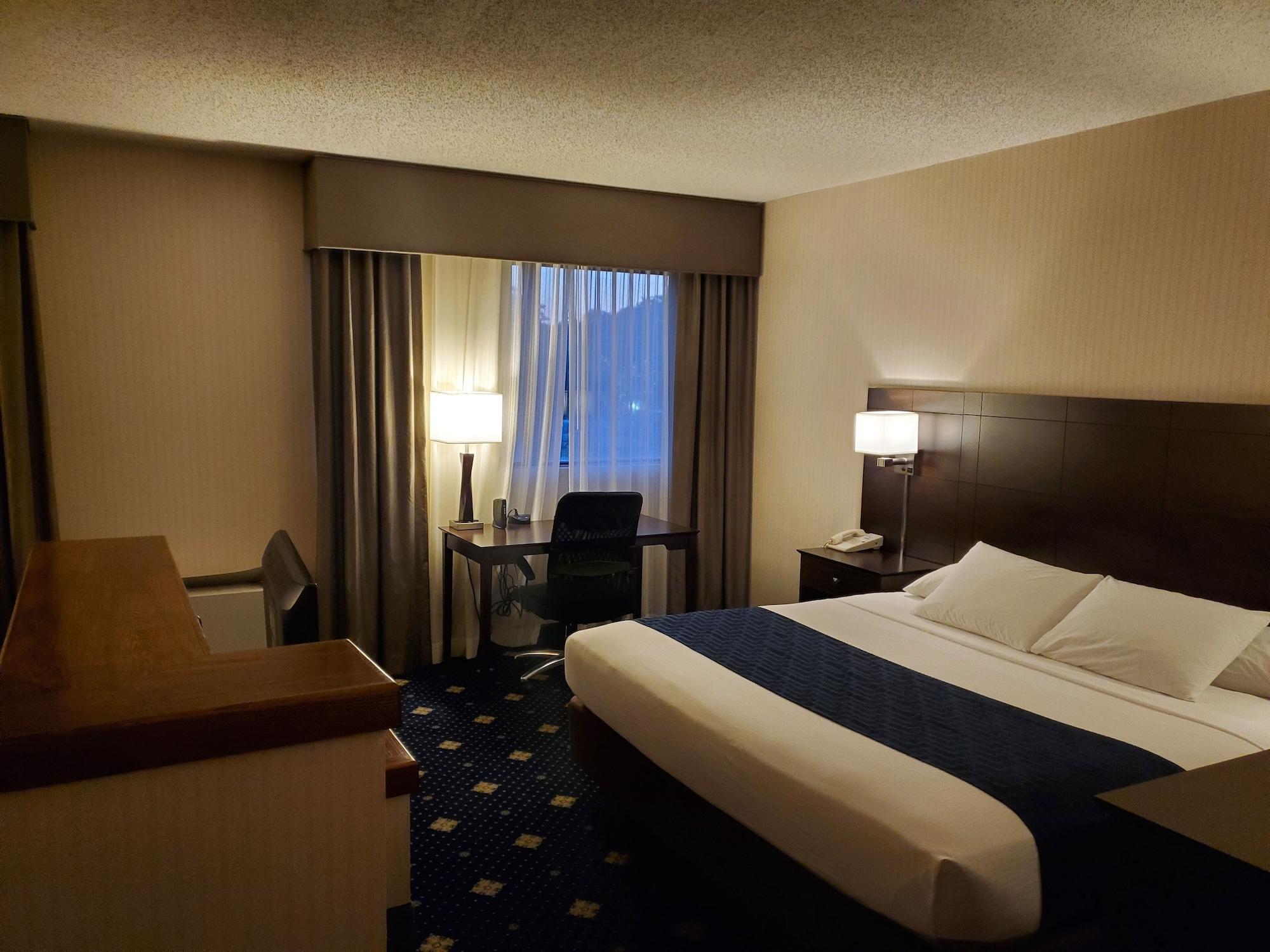 Baymont By Wyndham Groton/Mystic Hotel Exterior photo